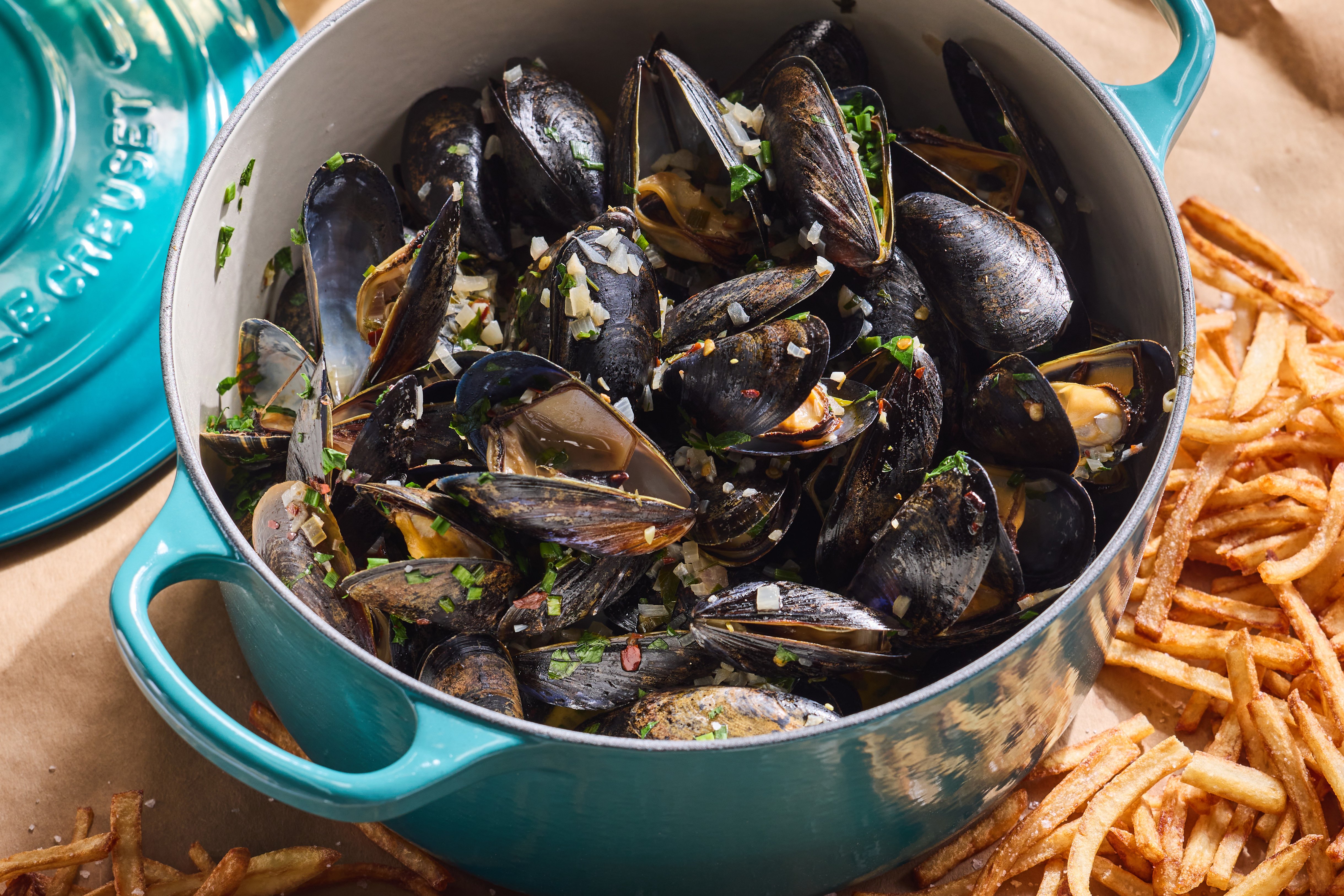 Mussels with White Wine, Garlic, and Herbs with Frites